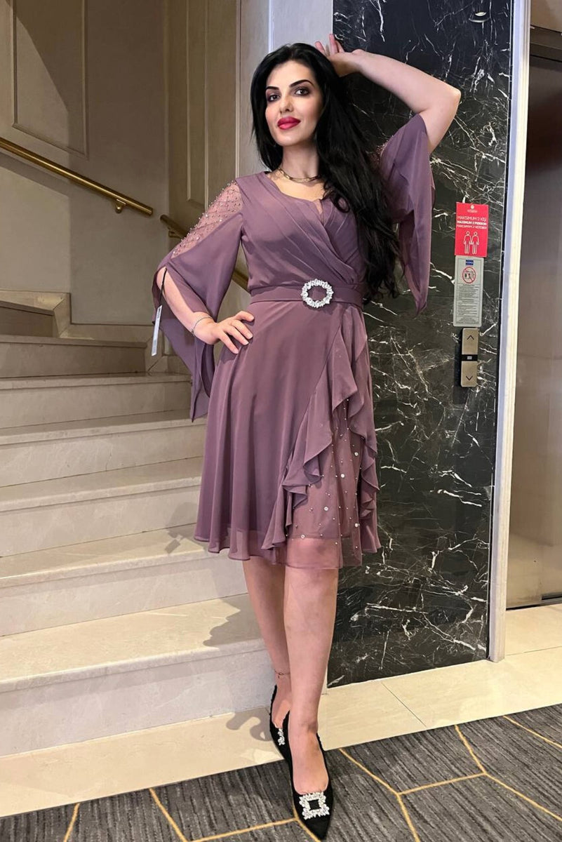 Abito donne curvy corto al ginocchio lavanda viola in georgette - Main Image