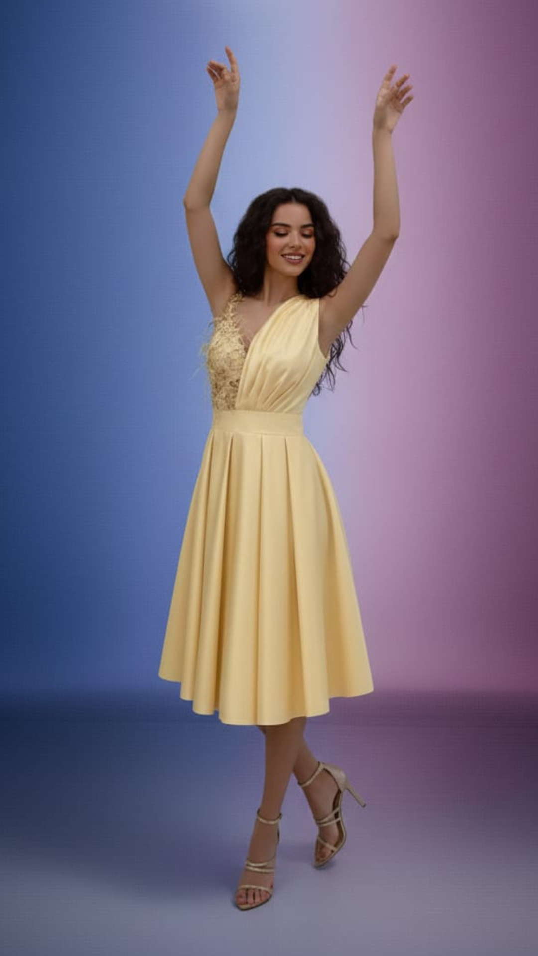 Abito svasato giallo midi Moda-Mania, con corpetto floreale e dettagli di piume decorativi, ideale per occasioni eleganti.