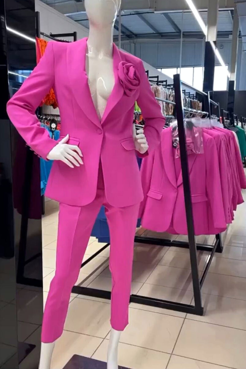 Completo tailleur rosa pesca Atmosphere giacca con revers e pantaloni con  cintura a vita alta