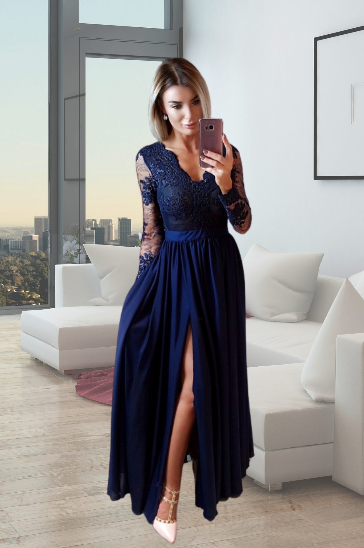 Abito lungo svasato blu notte con spacco laterale e corpetto in tulle ricamato, moda elegante di Moda-Mania