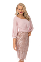 Abito a tubino rosa Pretty Girl con corpetto velato e gonna in tulle e paillettes, elegante e adatto a occasioni speciali.