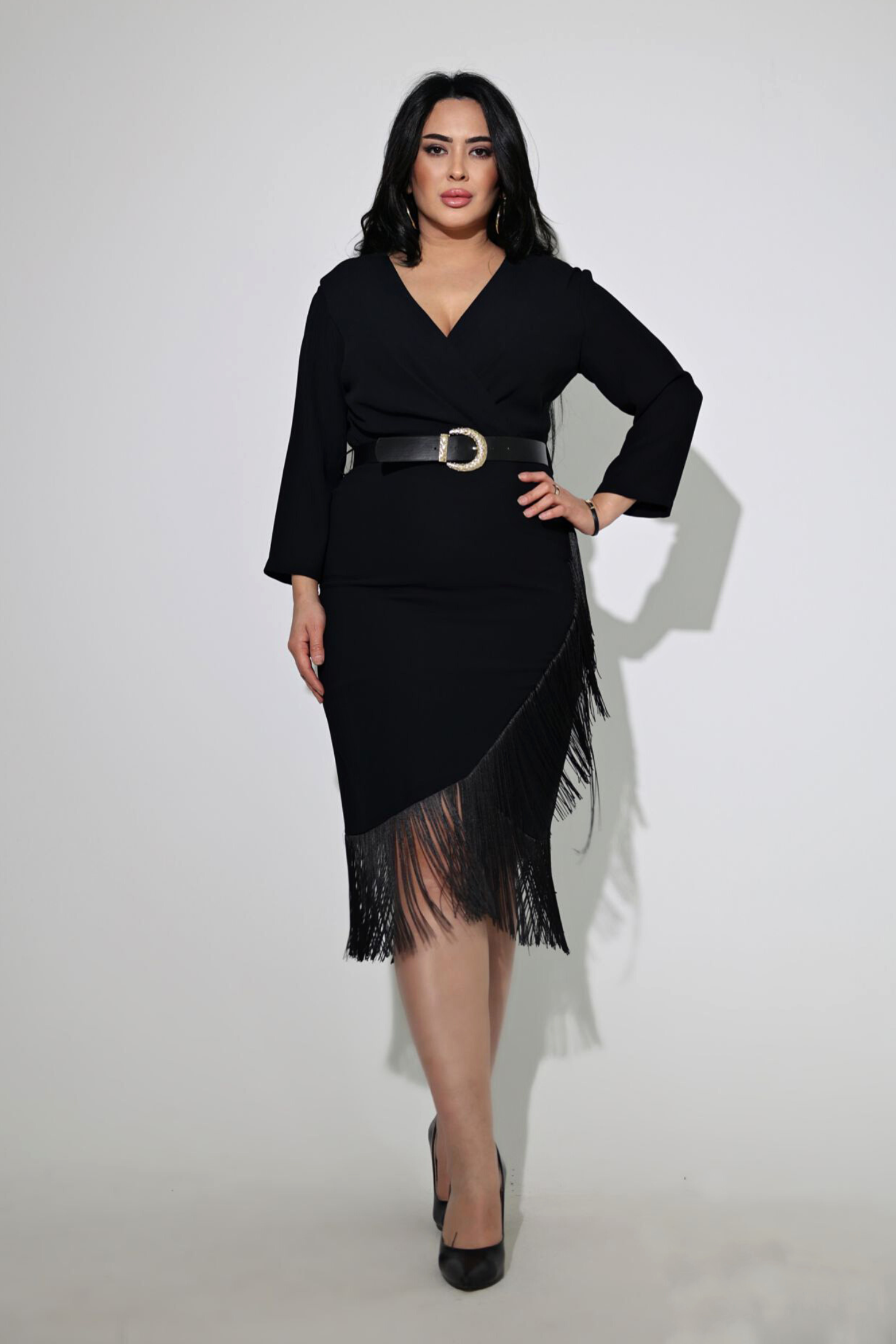 Curvy Vestito Nero Con Velo Astorga Abito Da Sposa Curvy Su Misura