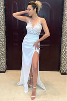 Abito lungo bianco Moda-Mania con corpetto a fiori 3D e gonna a tulipano in taffetà, dettagli eleganti e femminili.