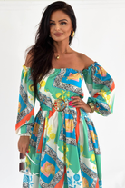 Abito lungo estivo multicolore Moda-Mania con spacco, maniche rimovibili e cintura elasticizzata, perfetto per la stagione calda.
