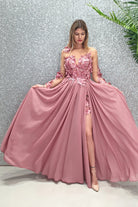 Abito lungo rosa scuro Axa con strascico e corpetto in tulle nude a fiori 3D, moda elegante Moda-Mania.