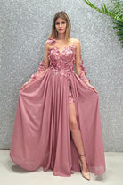Abito lungo rosa scuro Moda-Mania con strascico e corpetto in tulle nude a fiori 3D, elegante e femminile.