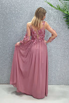 Abito lungo rosa scuro Axa con strascico, corpetto in tulle nude a fiori 3D, vestito elegante per occasioni speciali.
