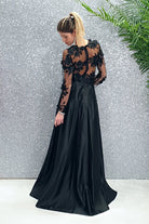 Abito lungo nero svasato Moda-Mania con corpetto in tulle floreale 3D e gonna in taffetà, maniche lunghe e stile elegante