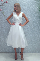 Abito princess bianco in tulle con corpetto a pois glitterati e cintura regolabile, abiti corti Moda-Mania, elegante e femminile
