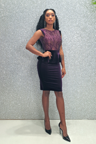 Abito corto viola in velluto Fofy con corpetto in tulle e paillettes, balza in vita, maniche a tre quarti, elegante e alla moda