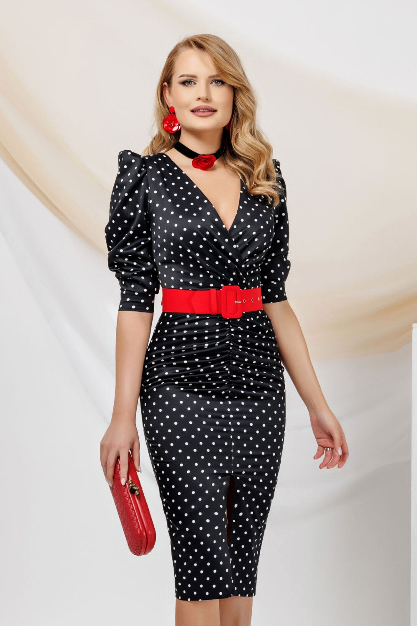 Tubino Nero Abito Nero Maniche A Sbuffo Abito Tubino Nero Pretty