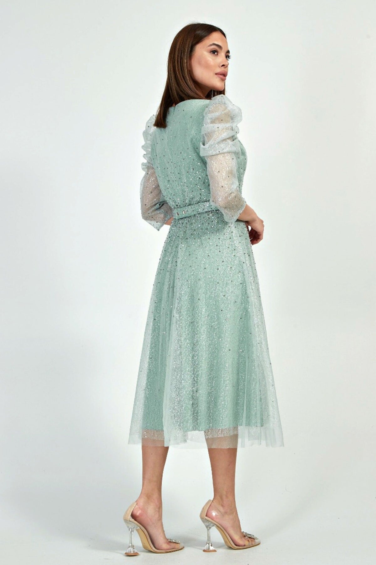 Abito midi verde menta da cerimonia in tulle lamè e chiffon decorato di brillantini, firmato Moda-Mania.