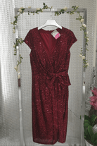 Abito corti bordò a tubino in paillettes Moda-Mania, con scollo a V e fiocco decorativo in vita, stile elegante e curvy