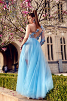 Abito corto celeste a fiori con una manica, gonna lunga e ampia in tulle, marca Moda-Mania, stile elegante e femminile.