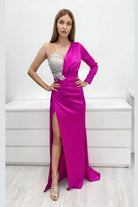 Abito lungo fucsia Moda-Mania con gonna a tulipano in taffetà, stile monomaniaca, perfetto per occasioni eleganti.