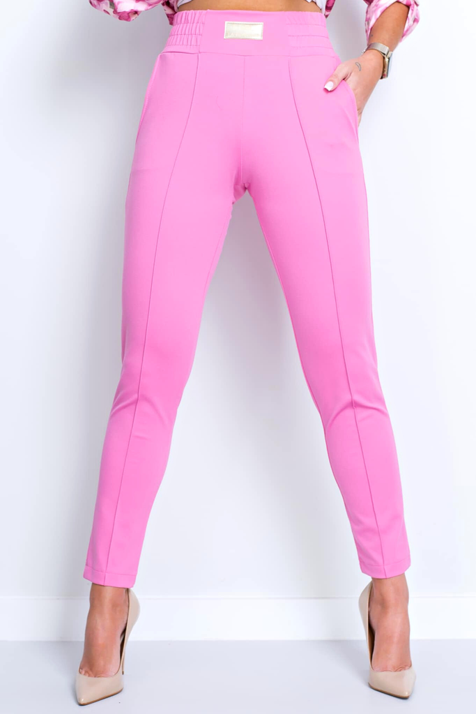 Pantaloni sportivi colore rosa in cotone con tasche laterali e e vita elasticizzata