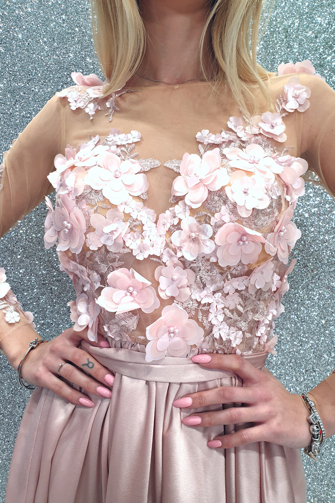 Abito tre quarti rosa princess midi con corpetto in tulle a fiori 3 D e gonna svasata