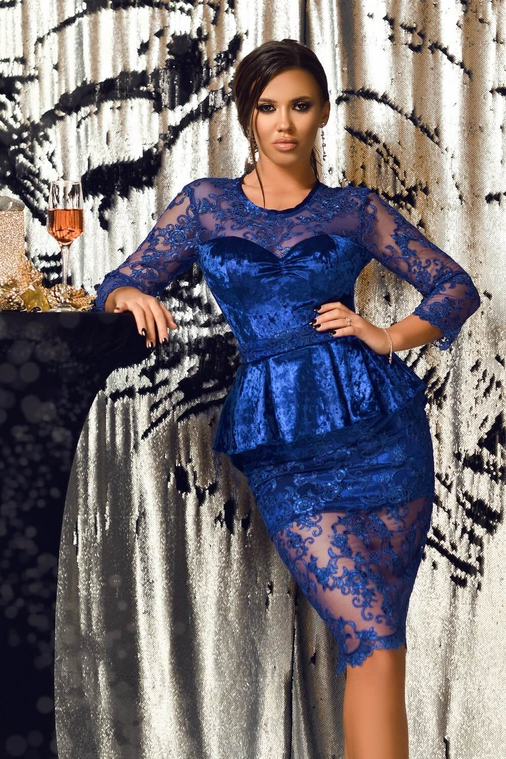 Vestito Corto Abiti Di Ciniglia Abito A Tubino Blu Elettrico In Tulle E