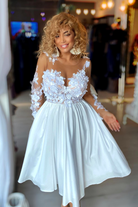 Abito bianco princess midi Moda-Mania con corpetto in tulle a fiori 3D e gonna svasata, elegante e raffinato.